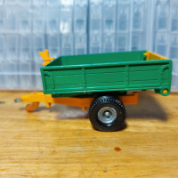 Vintage 1979 Britains Ltd Tipping Toy Trailer - $32.00