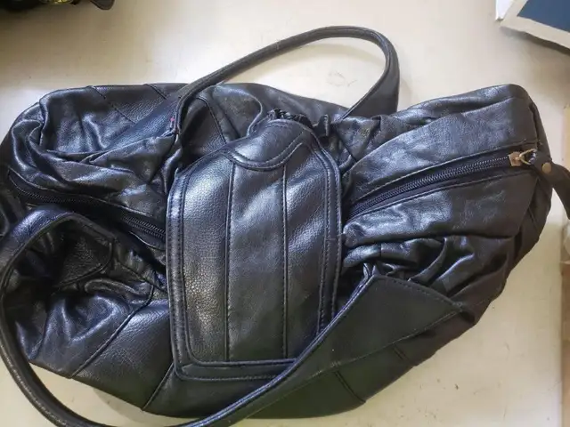 Part 2 Dressy Purses for sale $8. Each or $60. For all in Women's - Other in Thunder Bay - Image 8