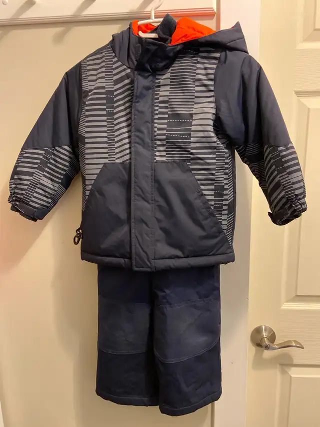 kids clothes in Kids & Youth in Oshawa / Durham Region - Image 4