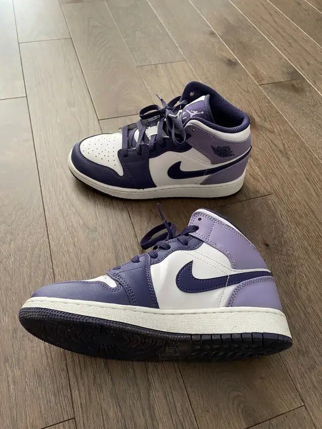 Nike air Jordan souliers filles in Kids & Youth in City of Montréal - Image 4