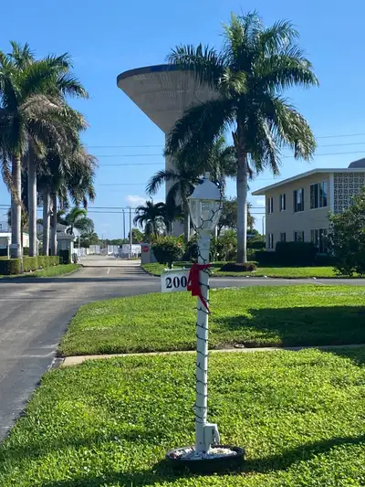 55+ Community- 2bed -2bath + den, 2nd level condo Boynton Beach, View more