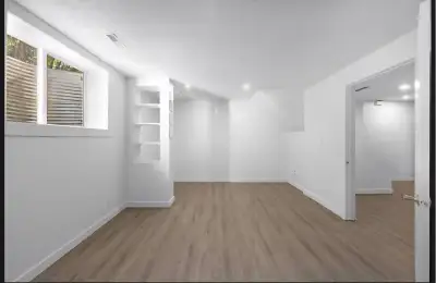 1 Private Room for Rent in a 3 Bed 1 Bath bi-level legal basement suite near SAIT, U of C, Foothills...