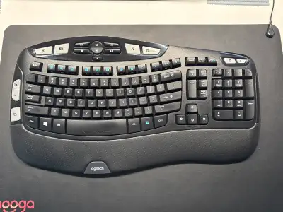 Ergonomic Logitech K350 – Excellent Condition, Pickup Only, View more