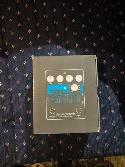 Bass pedal Mono Synth, View more