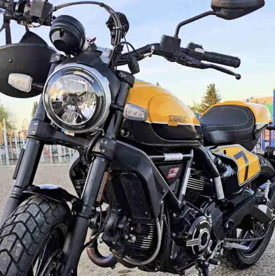 2019 Ducati Scrambler Full Throttle Excellent condition, 803cc engine, ABS, racing-inspired Full Thr...