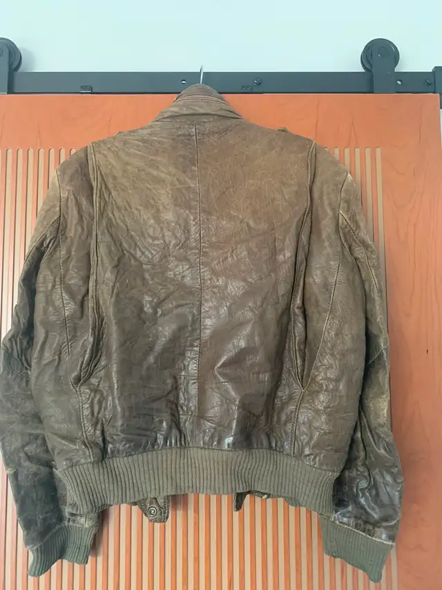 Men’s RETRO Leather Bomber Jacket & Pants in Men's in Edmonton - Image 3
