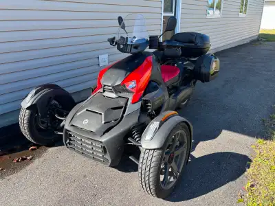 Lady-driven, winter stored, tons of upgrades. Cargo boxes, padded custom seat, backrest, foot boards...