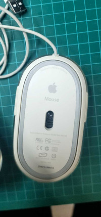 Apple wired mouse