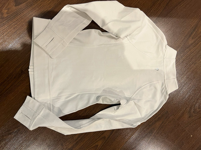 Ivivva Youth Fitted Full-zip - Size 12 in Kids & Youth in Oshawa / Durham Region - Image 2