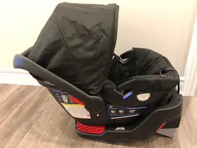 Britax B -Safe 35 Car Seat used for 1 years, just like new, sell for $49