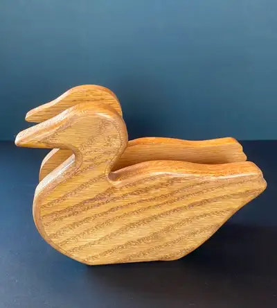 Pick up in Noelville. Delivery/Shipping also available. Vintage handmade wood duck napkin holder. Ex...