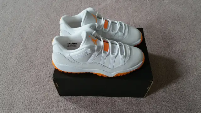 BNIB Jordan 11 (xi) Size 5 Womens or 3Y Citrus in Women's - Shoes in Markham / York Region - Image 7