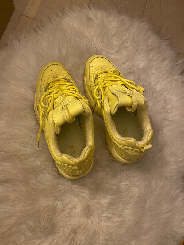 FILA Sneakers / Bright Yellow dans Femmes - Chaussures  à Ville de Montréal - Image 2