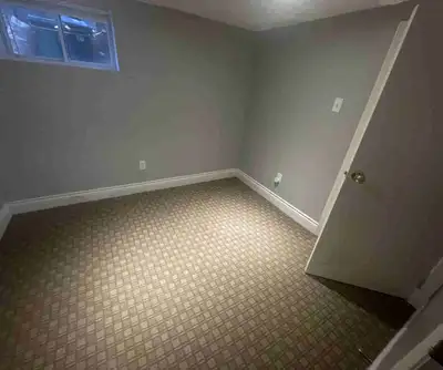 Private Room For Rent (June 2025  - August 2025) - Hamilton, ON