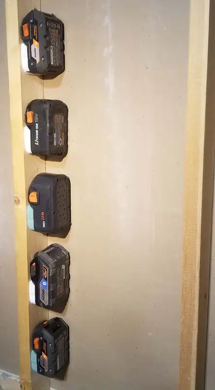 Ridgid battery holder in Power Tools in Kitchener / Waterloo - Image 3