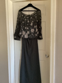 Ladies Gown Size 16