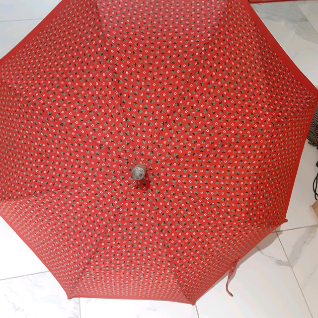 Assorted colors/styles umbrellas in Multi-item in City of Toronto - Image 3
