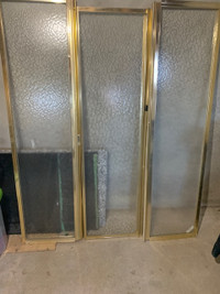 3 Panel shower doors from travel trailer