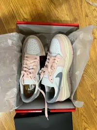 New in box Nike women’s air Jordan 1 elevate low pink size 8