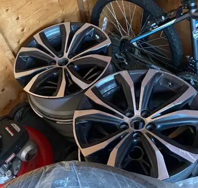 Set of 4 rims from Lexus rx450h Great shape $600 obo