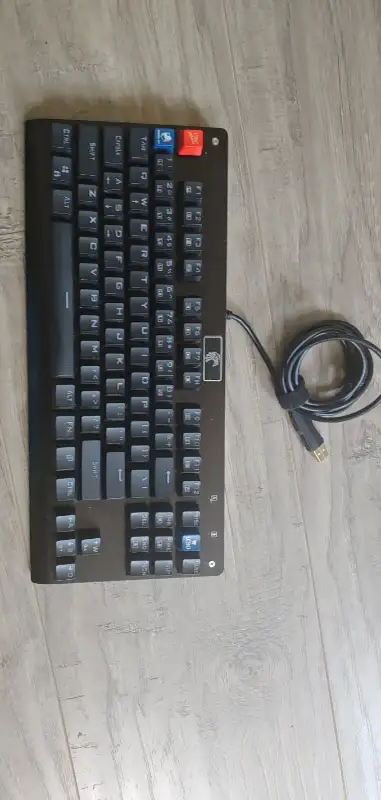 Mechanical Gaming Keyboard,RGB 104 Keys Ultra-Slim Rainbow LED B in Mice, Keyboards & Webcams in Mississauga / Peel Region - Image 2