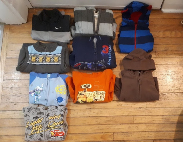 Boys Size 2T Fall/Winter Clothing ($3 & Up each) dans Vêtements - 2T  à London - Image 4