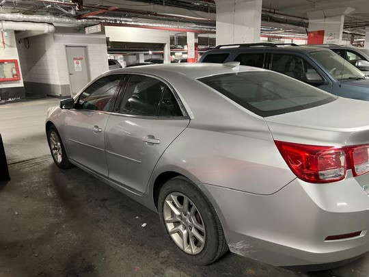 Chevrolet Malibu car for sale in Cars & Trucks in City of Toronto - Image 2