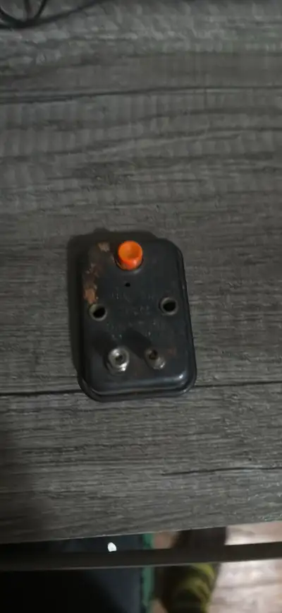 I have one Lionel control switch no 96c has sum rust asking $5 obo