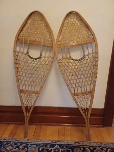 SNOW SHOES, View more