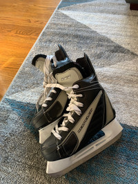 Men’s Hockey skates (US size 5)