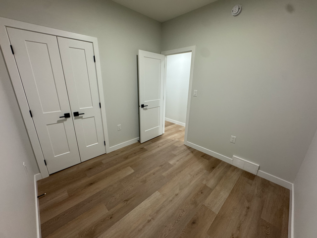 **Beautiful 3Bed 2.5Bath Duplex in Glenwood** in Long Term Rentals in Winnipeg - Image 19