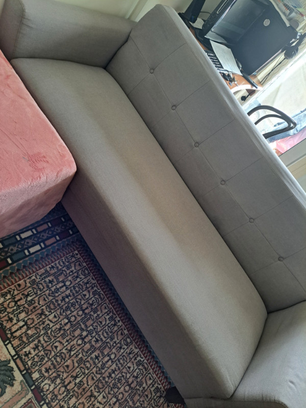 fauteuil petit et long dans Sofas et futons  à Longueuil/Rive Sud - Image 2