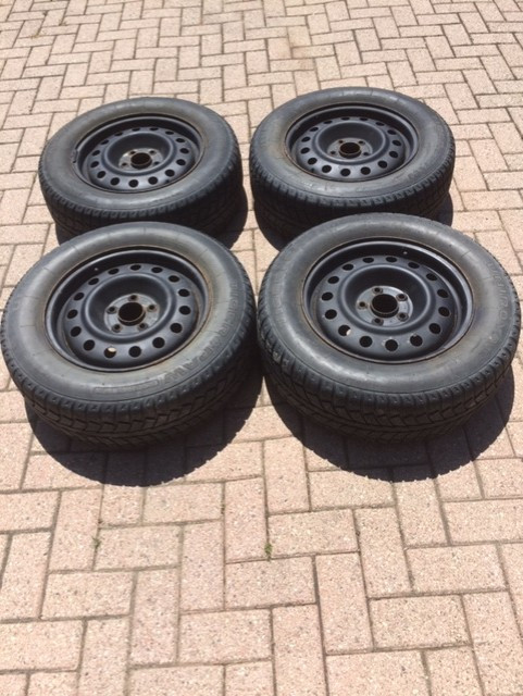 16 inch Snow Tires with rims in Tires & Rims in Kitchener / Waterloo