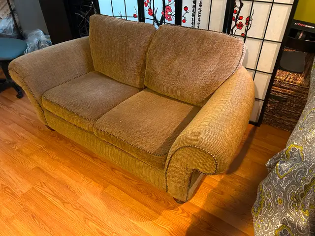 Divan for 2 places62863282640257122