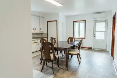 Appartement 5 1/2 à louer semi-meublé