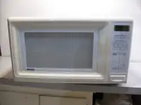 Large Kenmore Microwave Oven