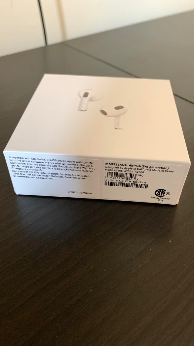 Apple AirPods 3rd generation new in box dans Écouteurs  à Laval/Rive Nord