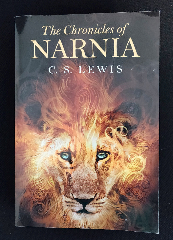 Complete Narnia series in one volume in Fiction in Oakville / Halton Region