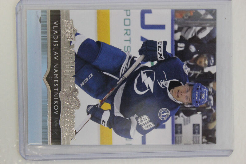 Hockey Cards Many London Knights and Others Arts & Collectibles