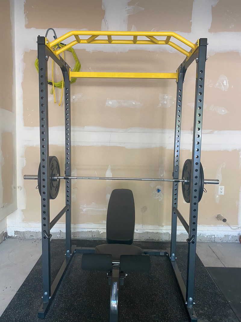 Squat Rack + Bench Exercise Equipment Hamilton Kijiji
