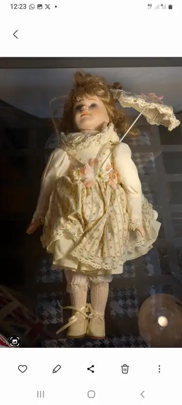 ASSORTMENT OF DOLLS in Toys & Games in Delta/Surrey/Langley - Image 5
