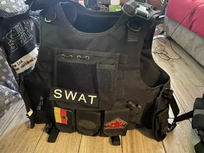 Yakeda Tac Vest, View more