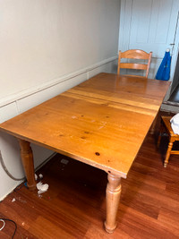 Dining Table + 5 Free Chairs