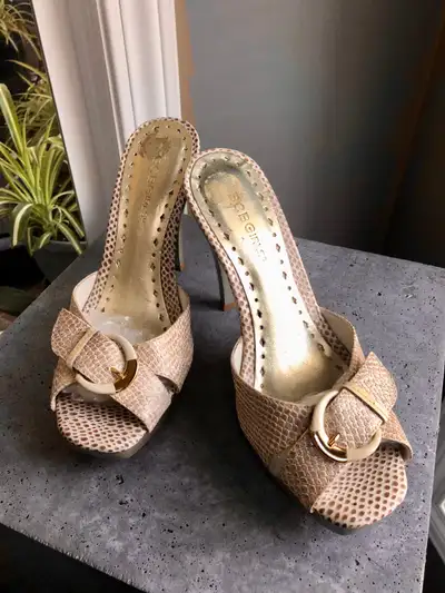 BCBG / Sz 8 / BNWT / Ret $120, View more
