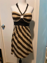 FOXY JEANS BROWN &amp; GOLD STRIPED HALTER DRESS