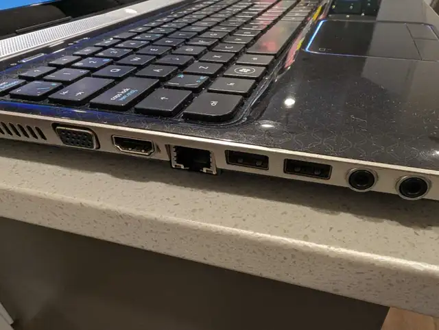 Laptop 15" HP Pavilion dv6, i5, 8Gb ram, 240Gb SSD. Windows 11 in Laptops in Ottawa - Image 5