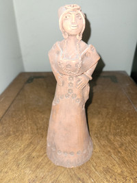 Ceramic Statue: Ethnic Woman