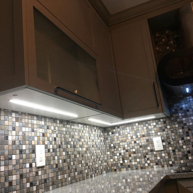 Éclairage de cuisine sur mesure / Custom Kitchen Lighting dans Électricité  à Laval/Rive Nord - Image 3