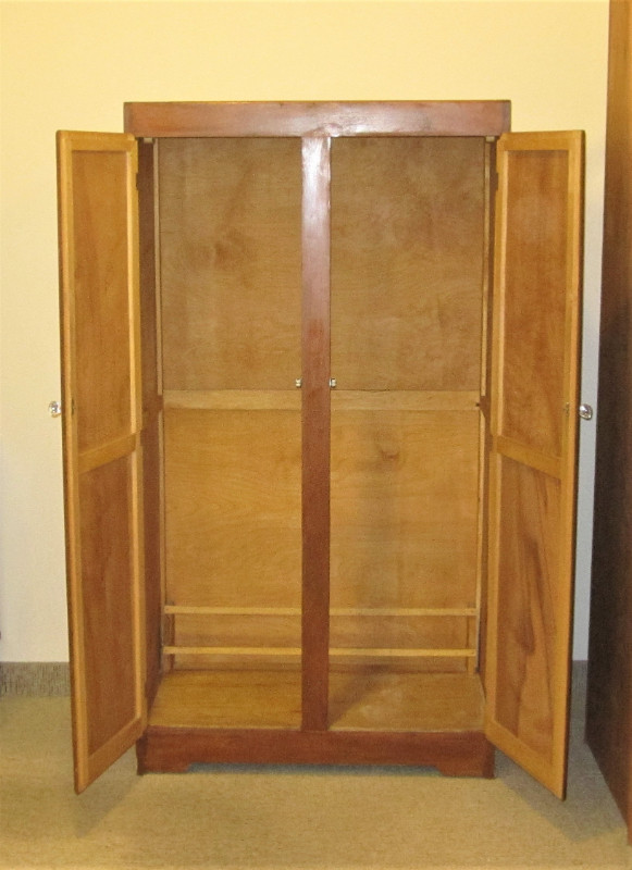 Custom Made Solid Cedar Wardrobe with Built-In Shoe Rack in Dressers & Wardrobes in Markham / York Region - Image 4