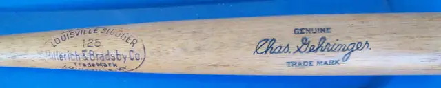 CHAS. GEHRINGER Mini LOUISVILLE SLUGGER Bat 1930-40s in Arts & Collectibles in City of Toronto - Image 4